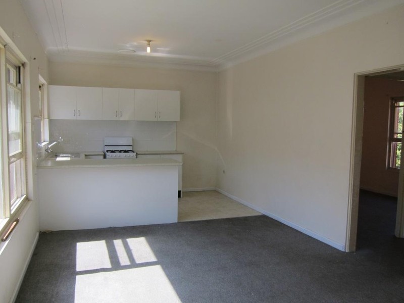 8/76 Amy Street, Campsie NSW 2194