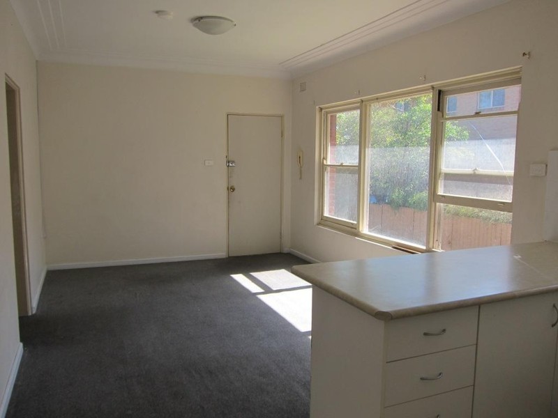 8/76 Amy Street, Campsie NSW 2194