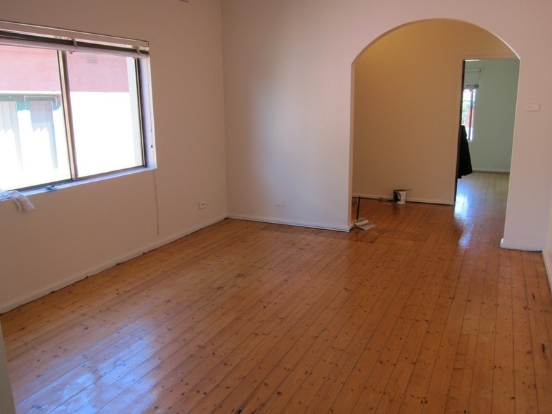 4.. Windsor Avenue, Croydon Park NSW 2133