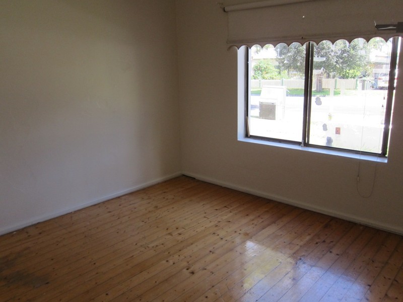 4.. Windsor Avenue, Croydon Park NSW 2133