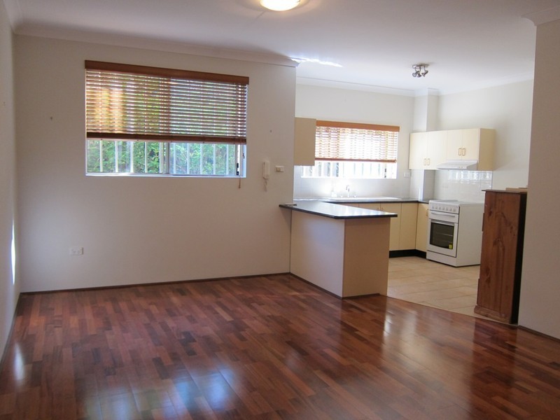 4/38 Dunmore Street, Croydon Park NSW 2133