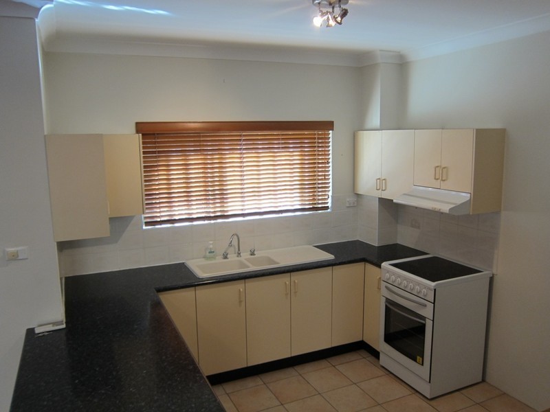 4/38 Dunmore Street, Croydon Park NSW 2133
