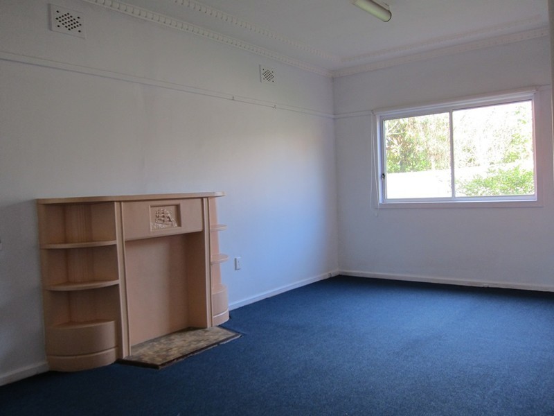 54 Seventh Avenue, Campsie NSW 2194