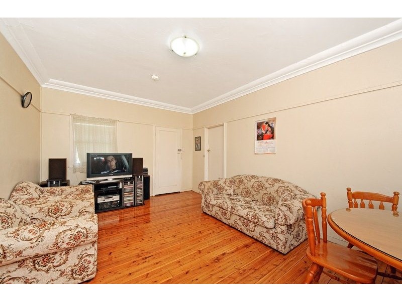 11 Excelsior Avenue, Belfield NSW 2191