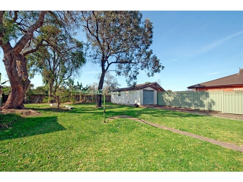 11 Excelsior Avenue, Belfield NSW 2191