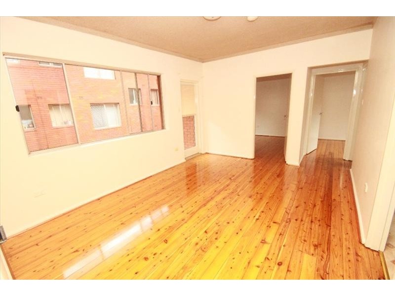 2/21 Chapel Street, Roselands NSW 2196