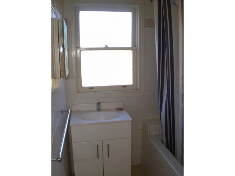 24 Mons Street, Granville NSW 2142