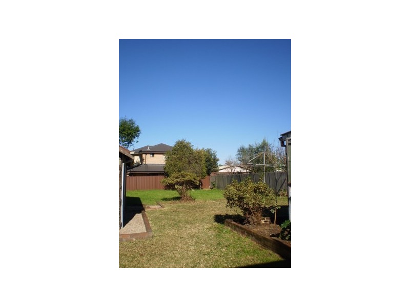 24 Mons Street, Granville NSW 2142