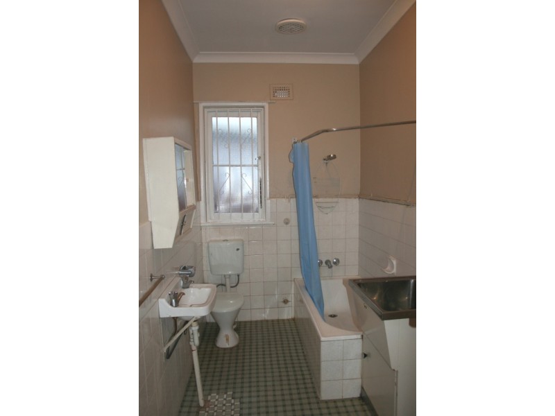 1/70 Arthur Street, Ashfield NSW 2131