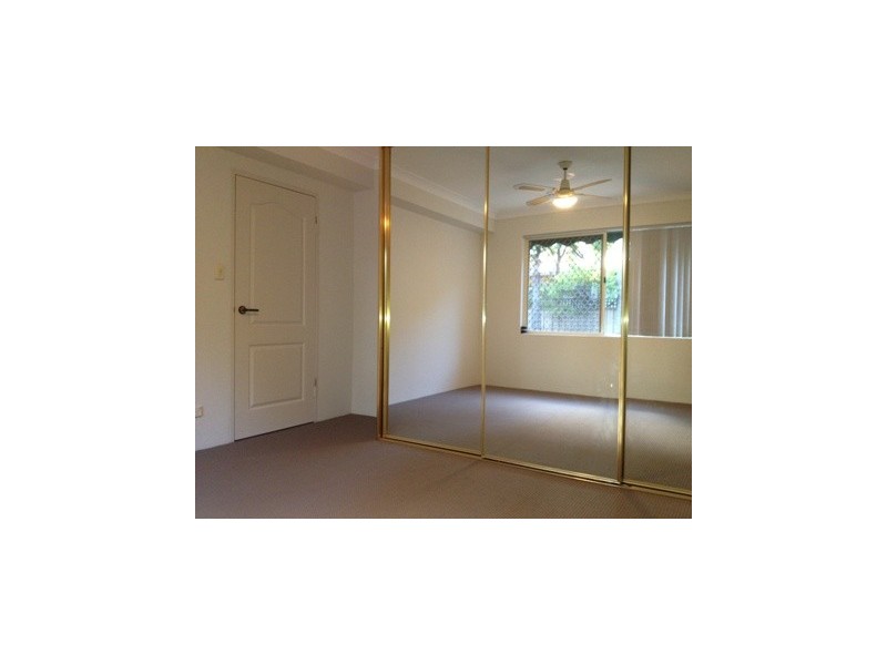 18/2A Tangarra Street, Croydon Park NSW 2133