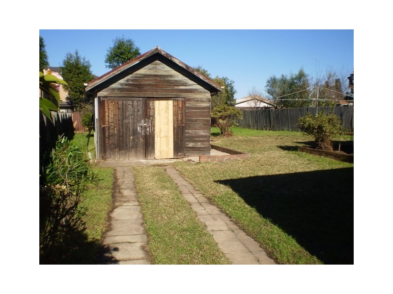 24  Mons Road, Granville NSW 2142