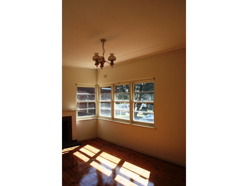 9 Cecily Street, Belfield NSW 2191