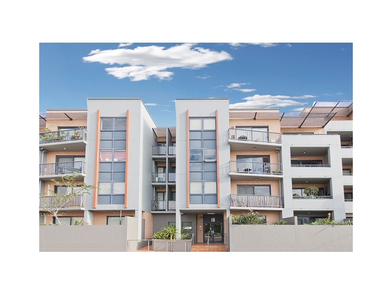 H402/1-5 Princess Highway, St Peters NSW 2044