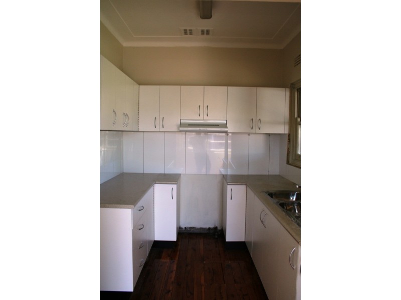 9  Cecily Street, Belfield NSW 2191