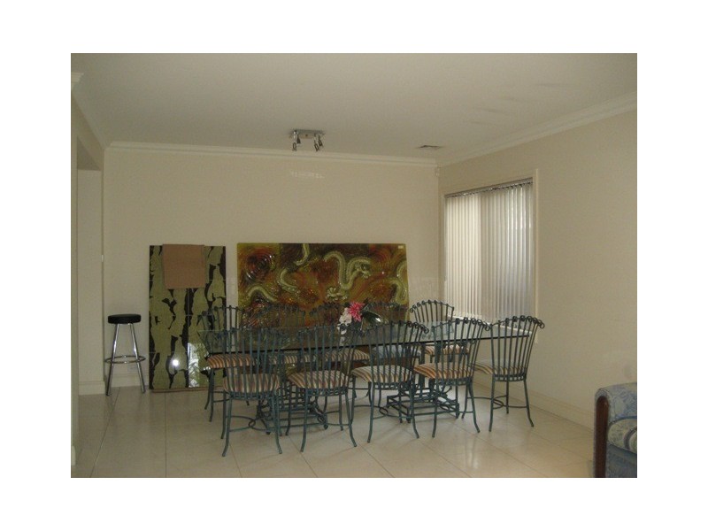 8 Robert Street, Belmore NSW 2192