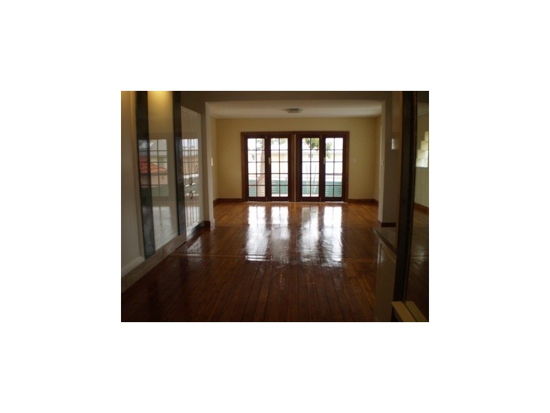 12 Carrisbrook Avenue, Punchbowl NSW 2196