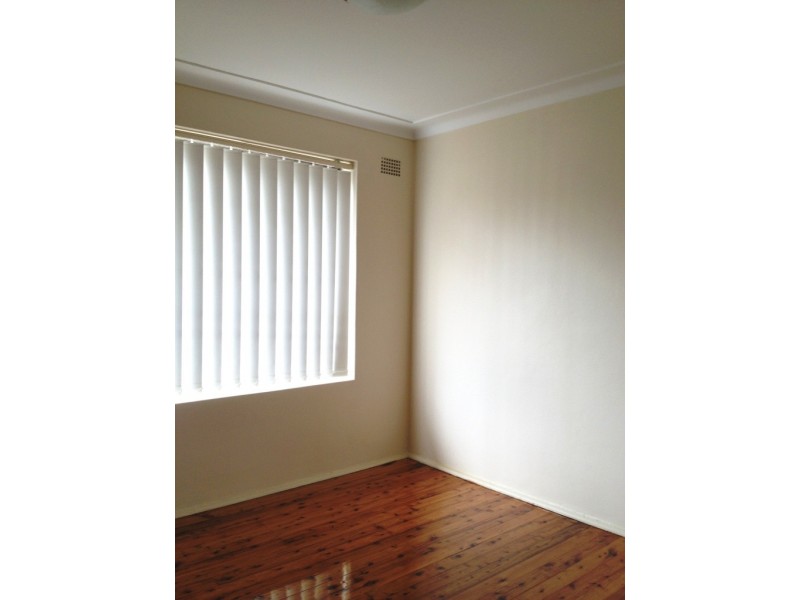 8/122 Ninth Avenue, Campsie NSW 2194