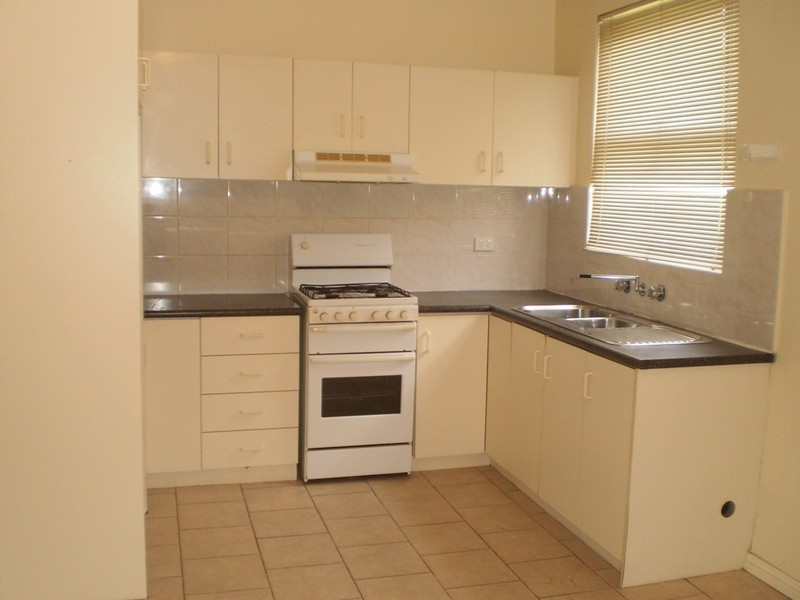 4/29 McKern Street, Campsie NSW 2194