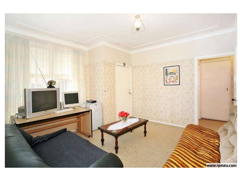 35 Saurine Street, Bankstown NSW 2200