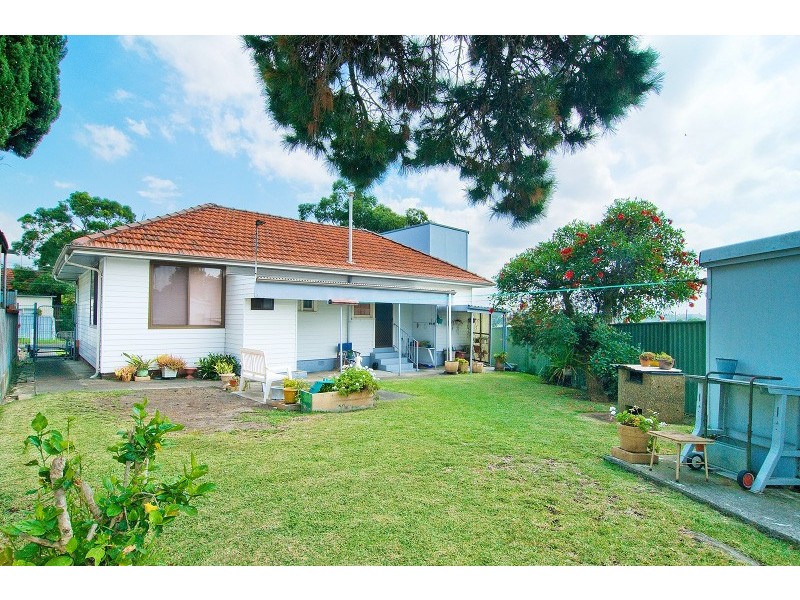 6 Minnie Street, Belmore NSW 2192