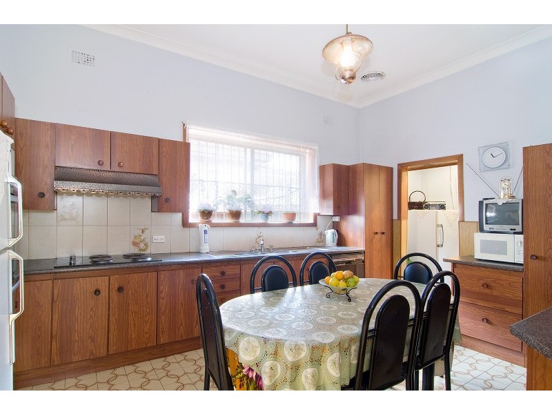 24 Lincoln Street, Belfield NSW 2191