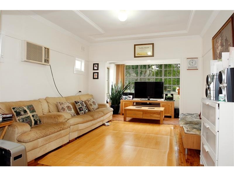 57 Bruce Avenue, Belfield NSW 2191