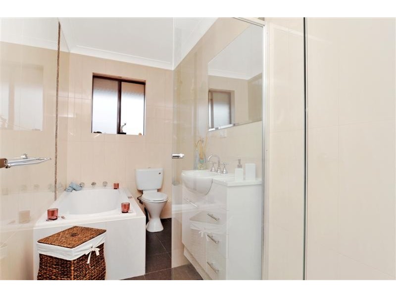 21/7 Myers Street, Roselands NSW 2196