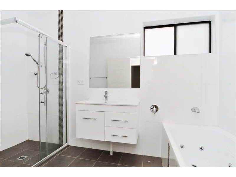 9A Wade Street, Campsie NSW 2194