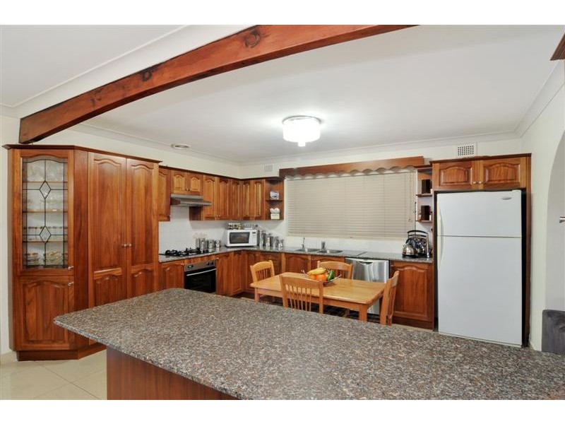 19 Islington Crescent, Greenacre NSW 2190