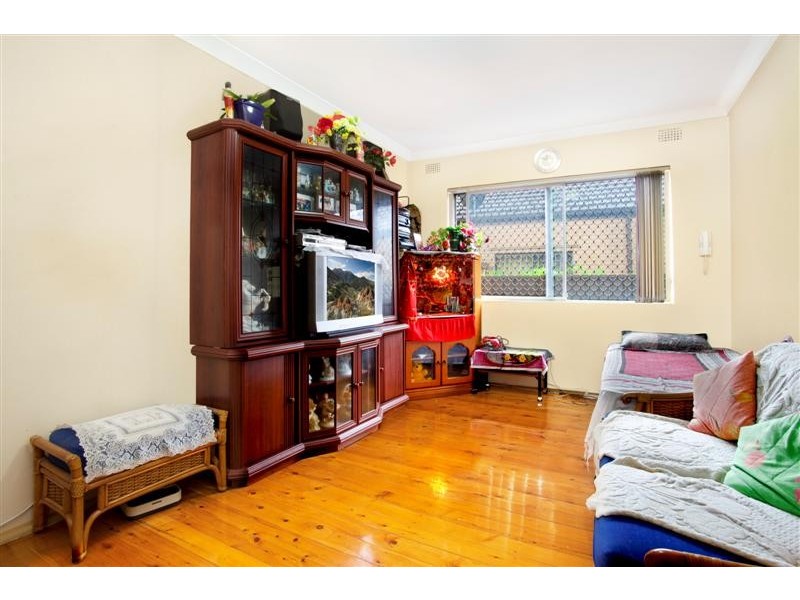 1/56 Clissold Parade, Campsie NSW 2194