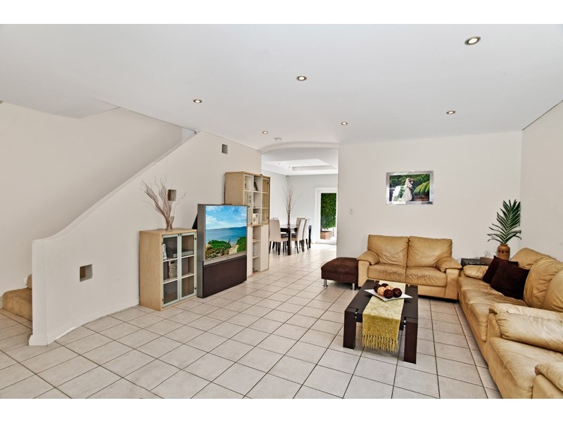 86 Wilbur Street, Greenacre NSW 2190