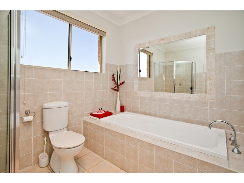 86 Wilbur Street, Greenacre NSW 2190