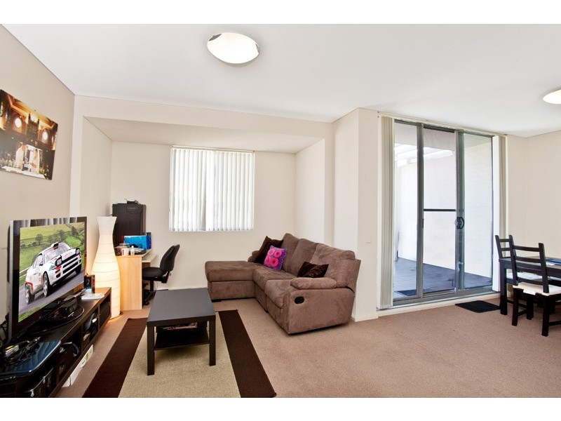 323/3 Stromboli Strait, Wentworth Point NSW 2127