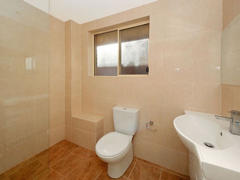 1/7  Seventh Avenue, Campsie NSW 2194