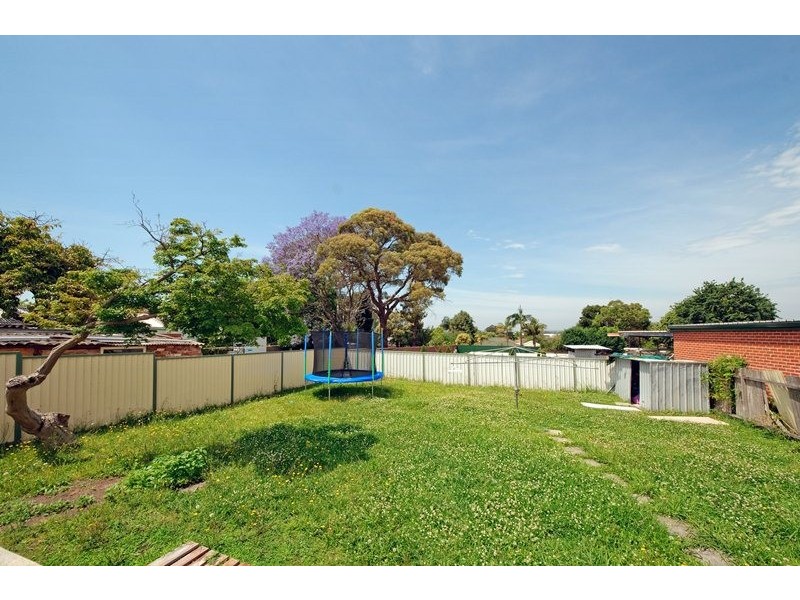 11 Haig Avenue, Georges Hall NSW 2198