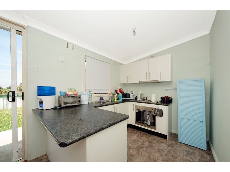 11 Haig Avenue, Georges Hall NSW 2198