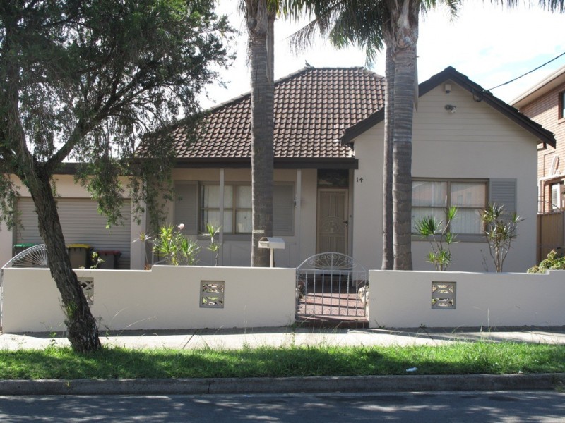 14 Scahill Street, Campsie NSW 2194