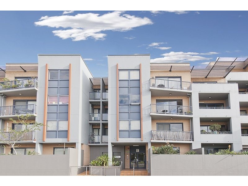 E102/21-27 Princes Highway, St Peters NSW 2044