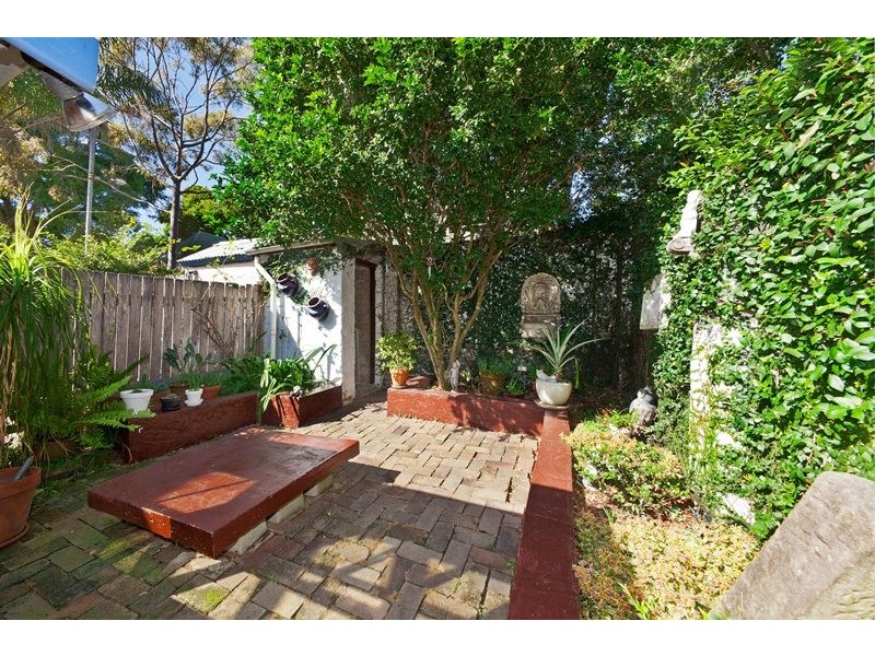 5 Raper Street., Newtown NSW 2042