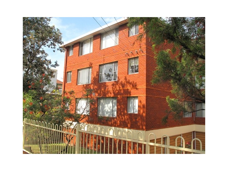 8/50 Crinan Street, Hurlstone Park NSW 2193