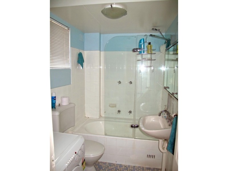 8/50 Crinan Street, Hurlstone Park NSW 2193