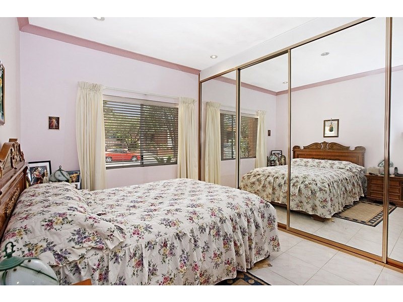 20 Saxon Street, Belfield NSW 2191