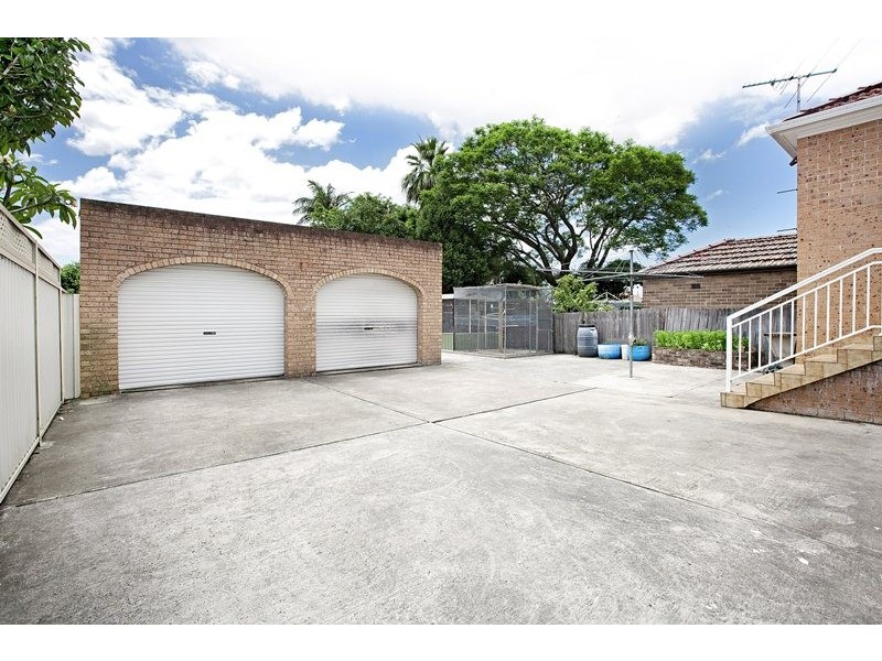 20 Saxon Street, Belfield NSW 2191