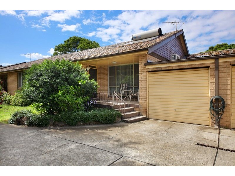 4/7 Loch Street, Campsie NSW 2194
