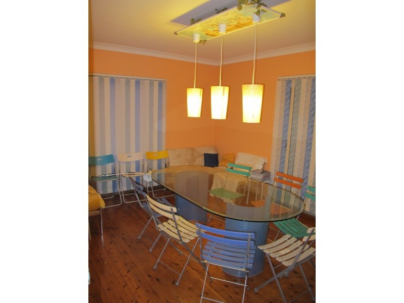 5 Belford Place, Greenacre NSW 2190