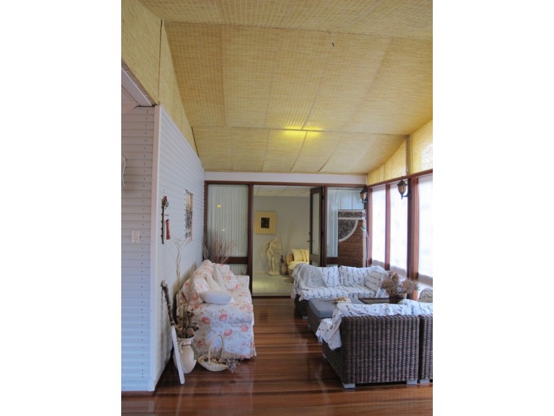 5 Belford Place, Greenacre NSW 2190