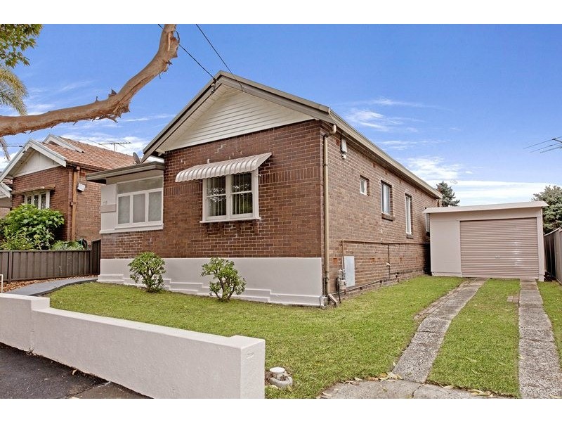 137 Campsie Street, Campsie NSW 2194