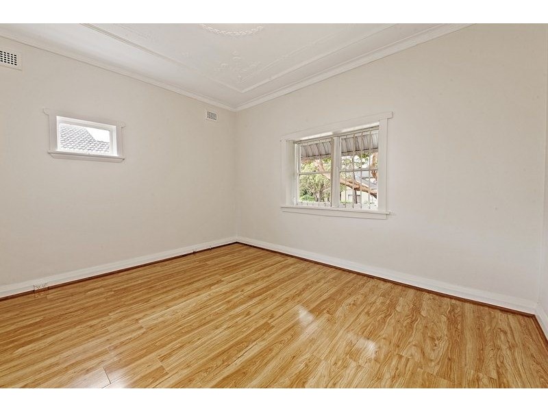 137 Campsie Street, Campsie NSW 2194