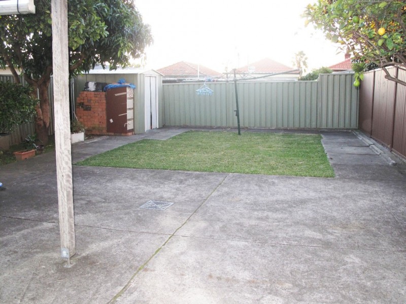 5 McKenzie Street, Campsie NSW 2194