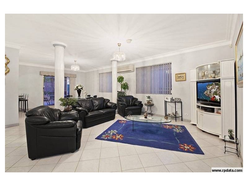 7 Bruce Avenue, Belfield NSW 2191